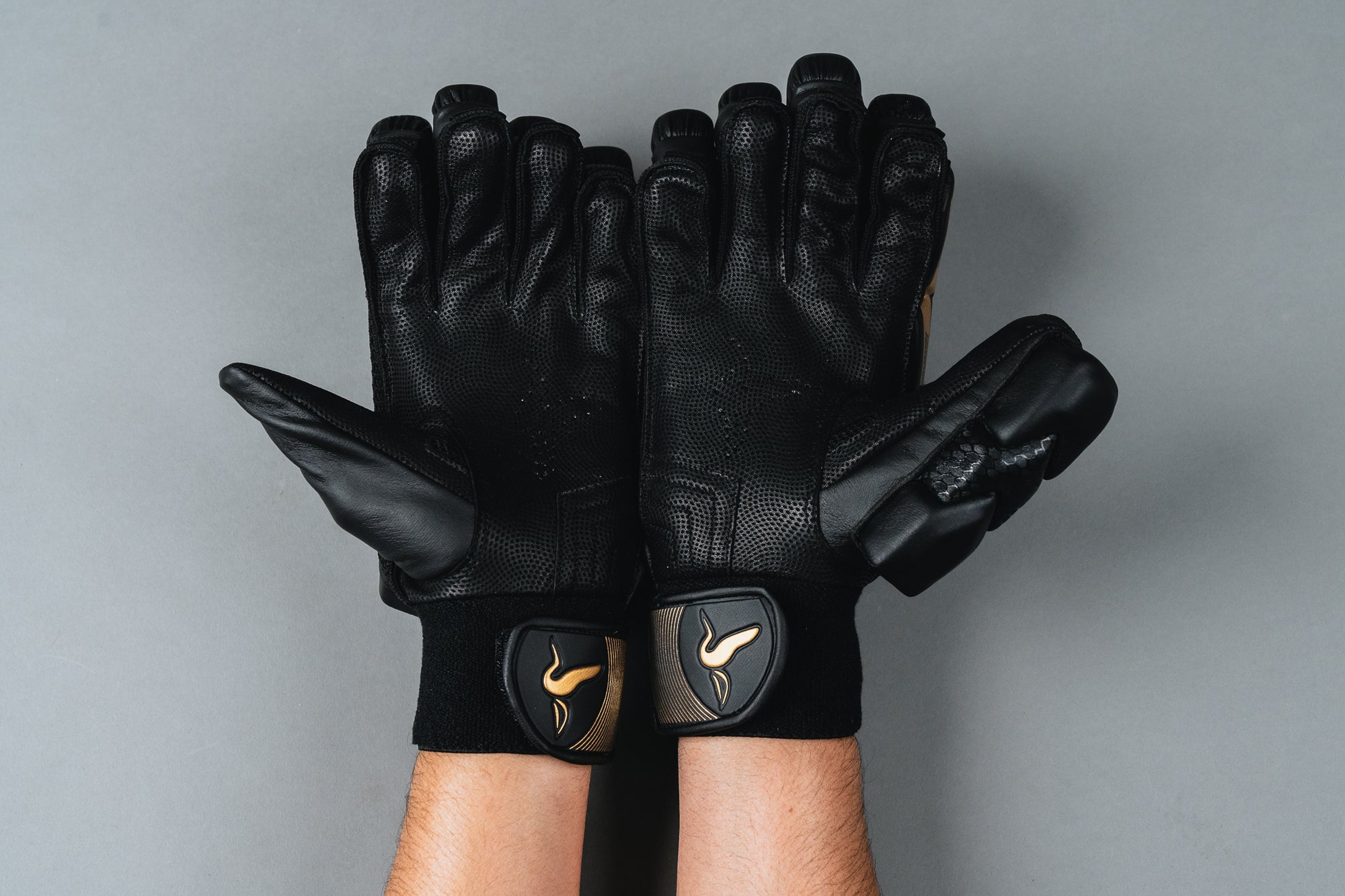 LSR SPORTS - Black dark Edition Gloves